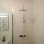 Casiola - Modern One Bedroom With Lateral Sea View Apartment